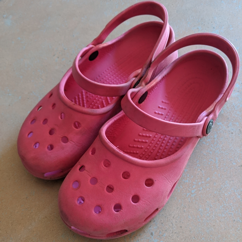 Mary-Jane Pink Crocs